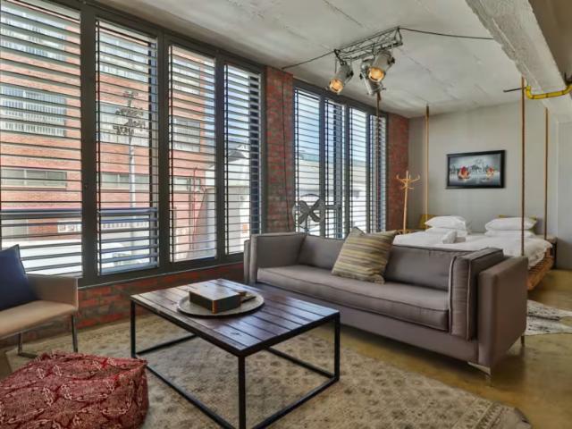 Apartment for rent in Woodstock Foundary, Cape Town