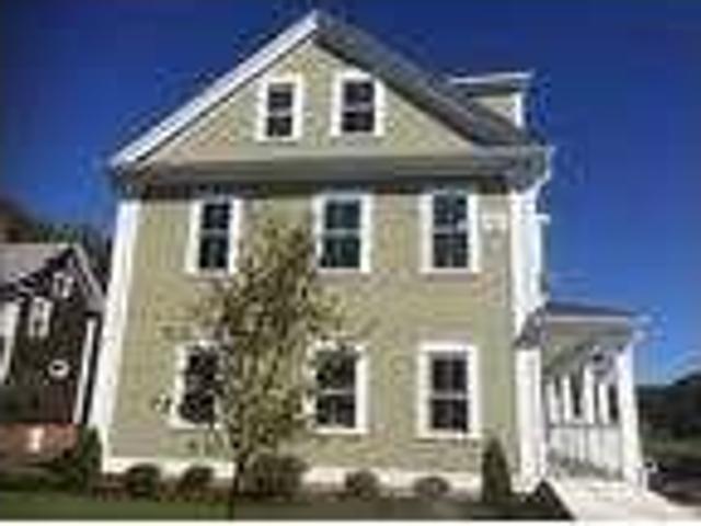 House for rent in Medfield
