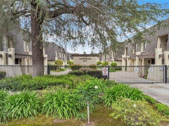 Condo for sale in Arcadia Condo for sale in Arcadia