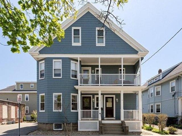 Condo for sale in Arlington, Massachusetts