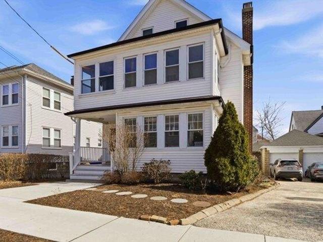 Condo for sale in Arlington, Massachusetts