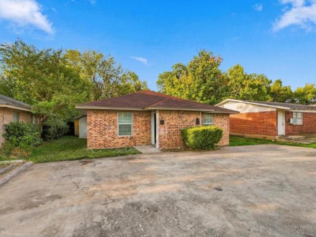 House for rent in Arlington, Tarrant County