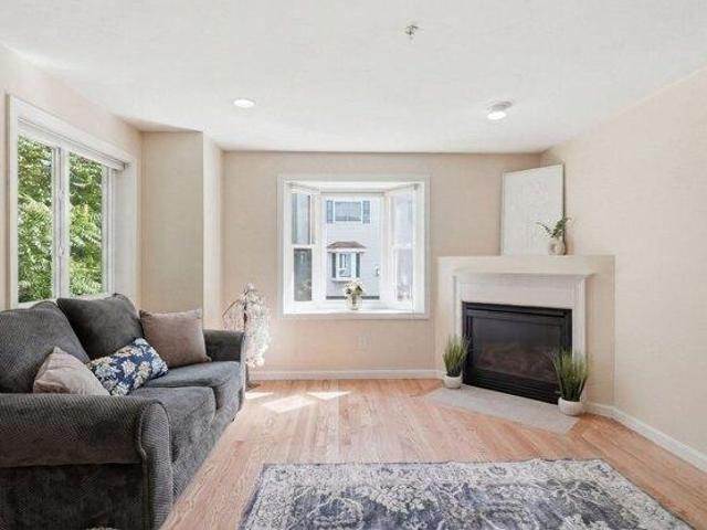 Condo for sale in Ashland, Massachusetts
