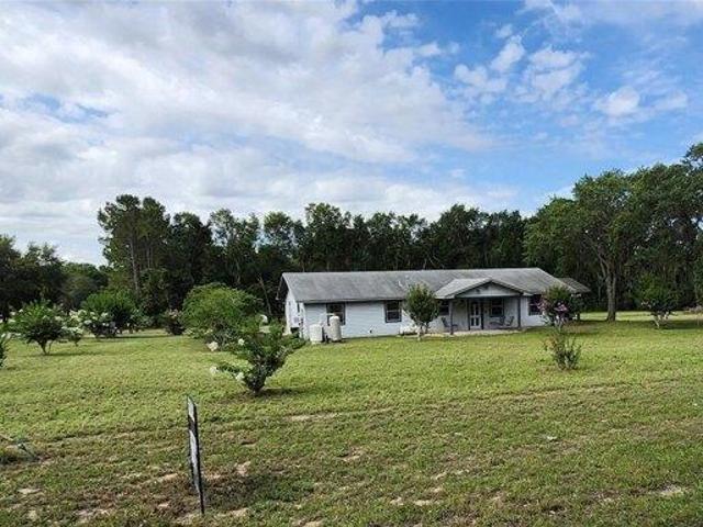House for sale in Astatula