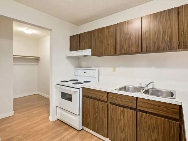 Apartment for rent in Medicine Hat