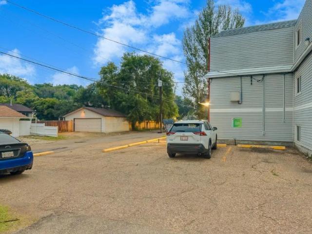 Apartment for rent in Wedgewood, Alberta