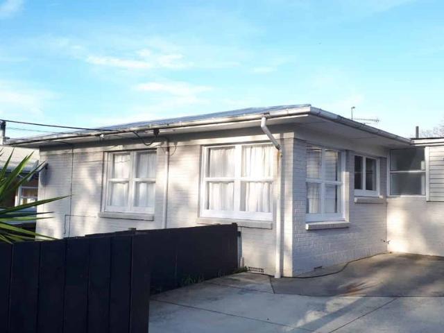 House for rent in Wairau Valley