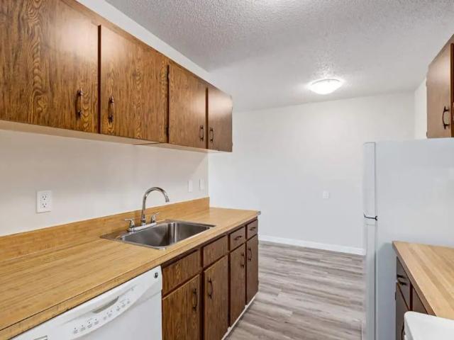 Apartment for rent in Medicine Hat