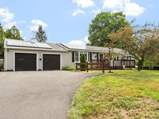 House for sale in Athol, Massachusetts