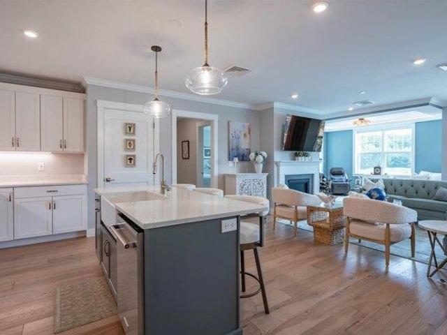 Condo for sale in New Hampshire