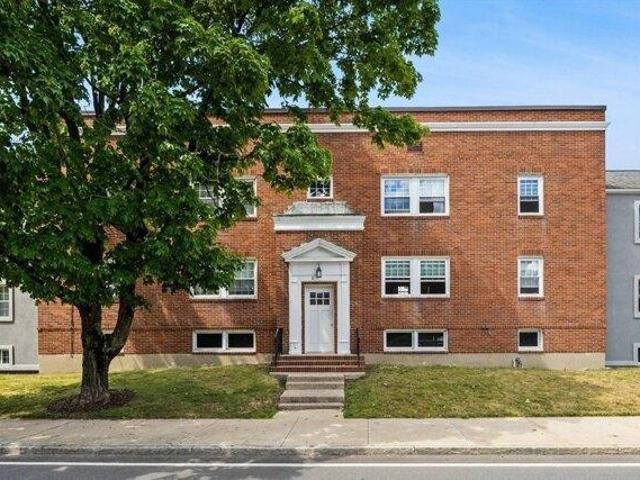 Condo for sale in Bristol, Massachusetts