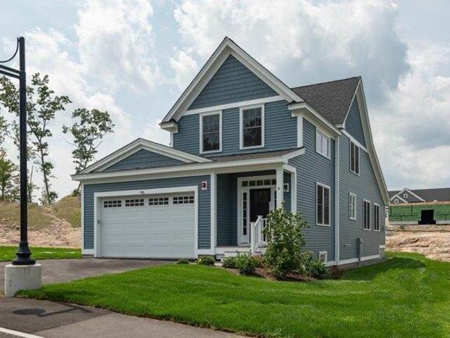 Condo for sale in Auburn, Rockingham County