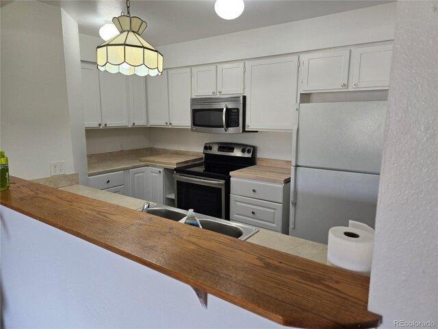 Condo for sale in Arapahoe, Colorado