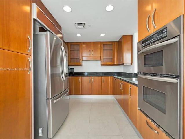Condo for rent in Aventura, Florida