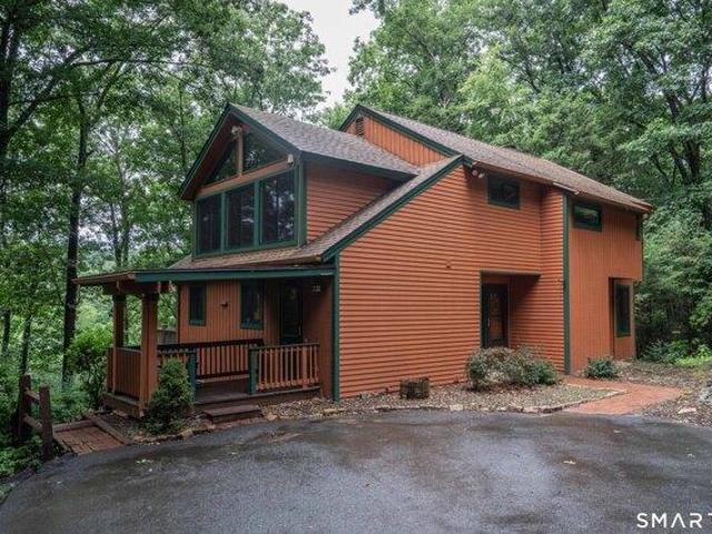 House for sale in Avon, Connecticut