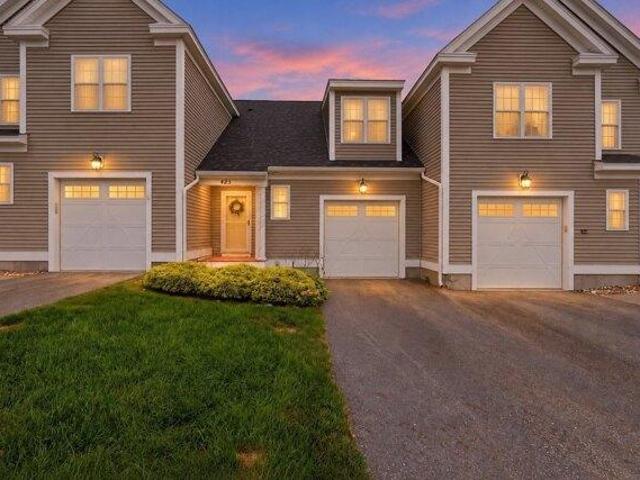 Condo for sale in Ayer, Middlesex County