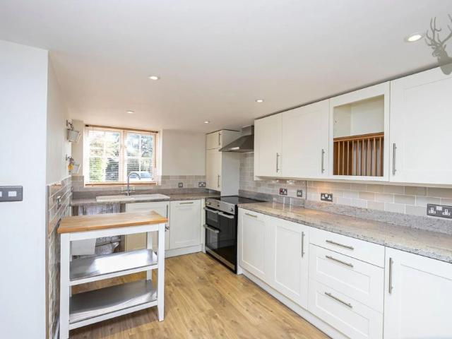 House for rent in Ivy Chimneys, Epping