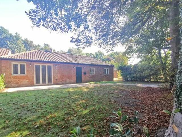 House for rent in Lyons, Greater London