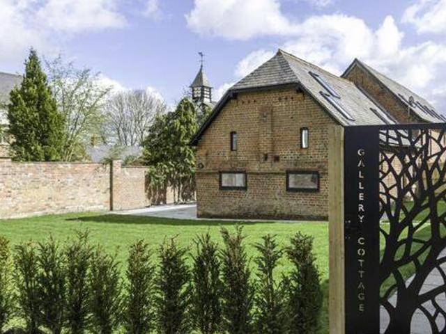 House for rent in City of London, Greater London