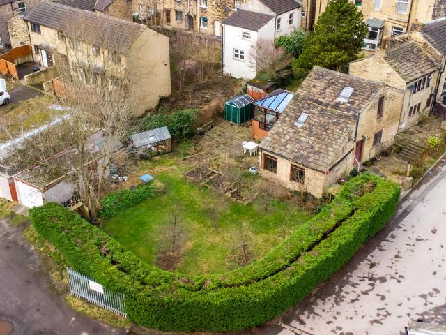 Land for sale in Huddersfield