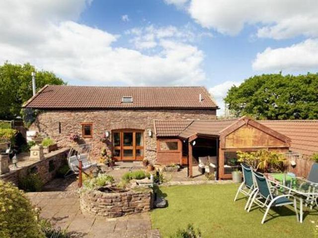 House for sale in Horsham, West Sussex