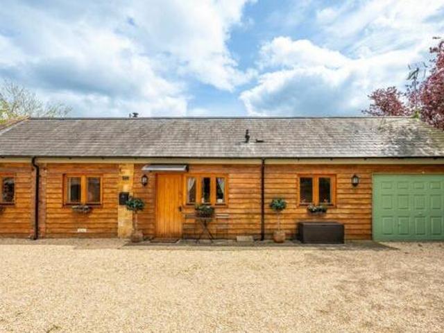 House for sale in Fossebridge, Gloucestershire