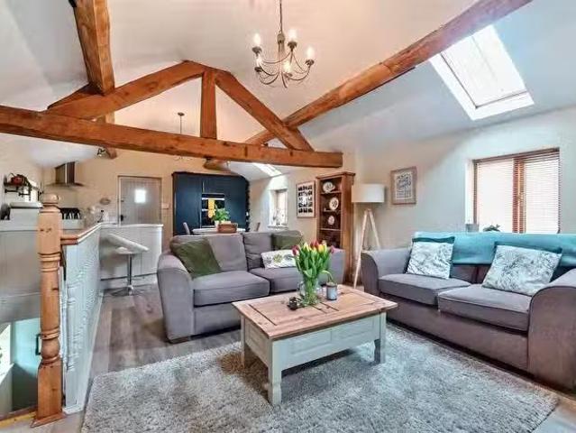 House for sale in Bowling Bank