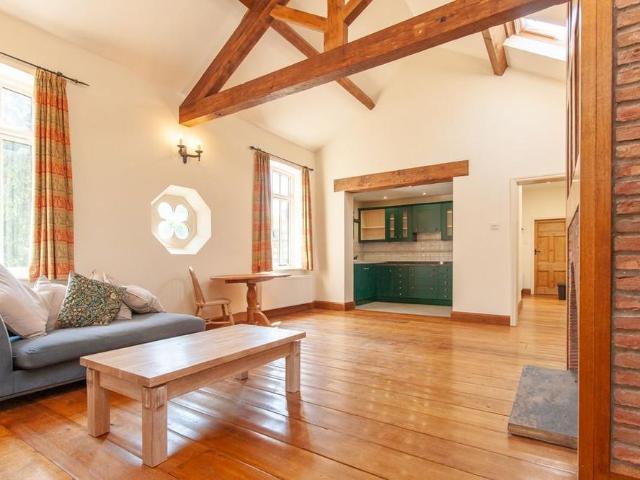 House for rent in Shipton, North Yorkshire