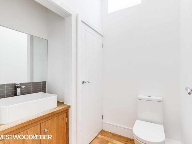 House for rent in Colliers End, Hertfordshire