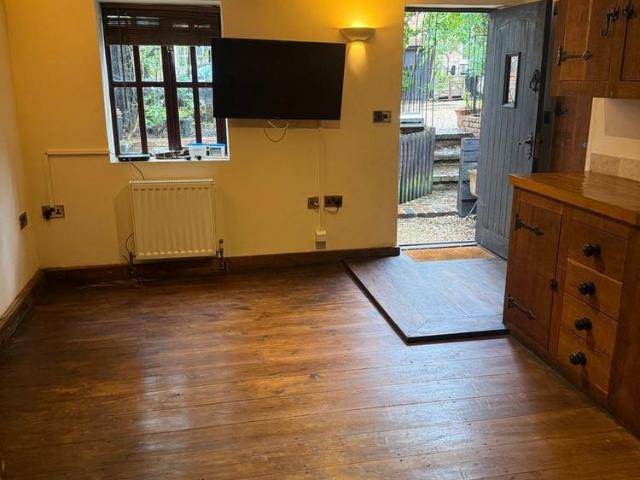 House for rent in Weston Turville, Aston Clinton
