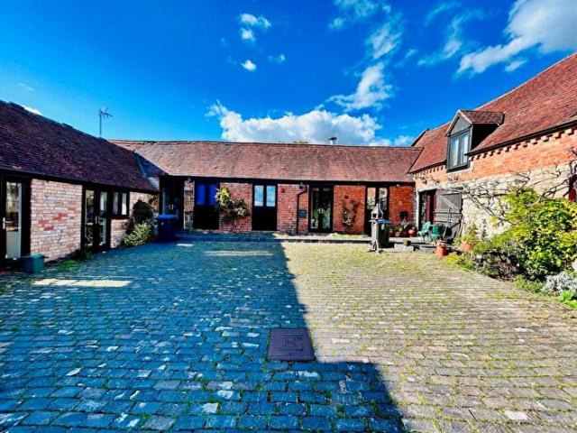 Apartment for rent in Alderminster, Warwickshire