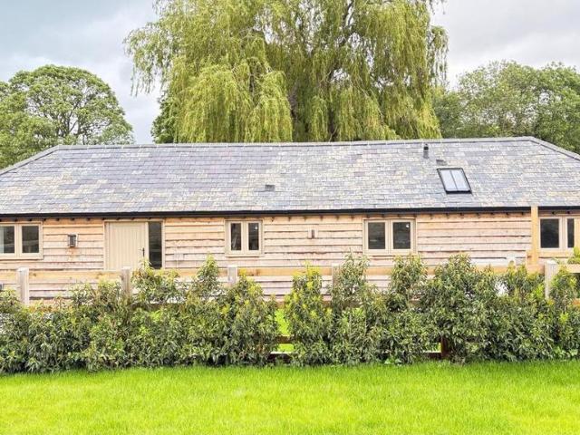 Bungalow for sale in Alderminster, Warwickshire