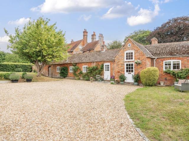 House for rent in Wiltshire