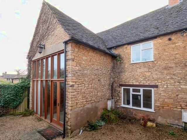Apartment for rent in Charlbury, Black Bourton