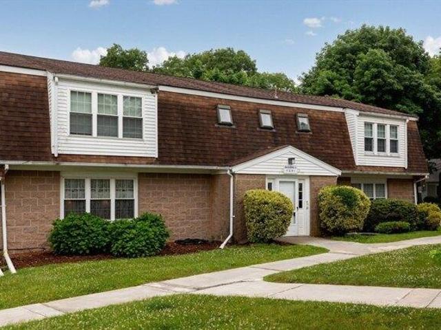 Condo for sale in Barnstable, Massachusetts