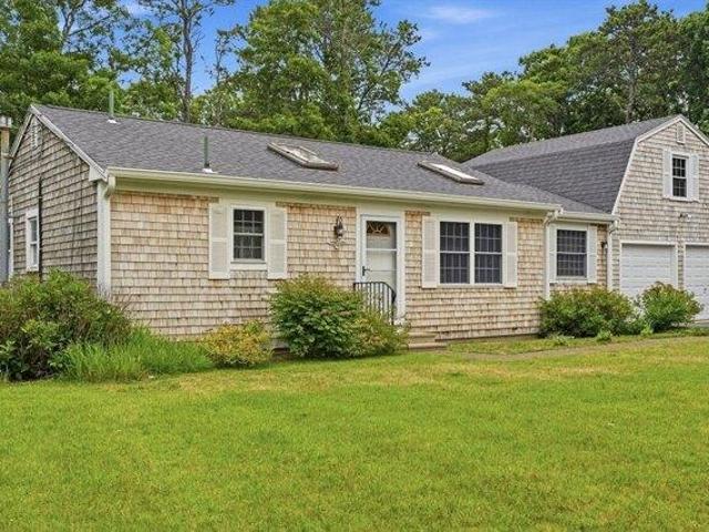 House for sale in Barnstable