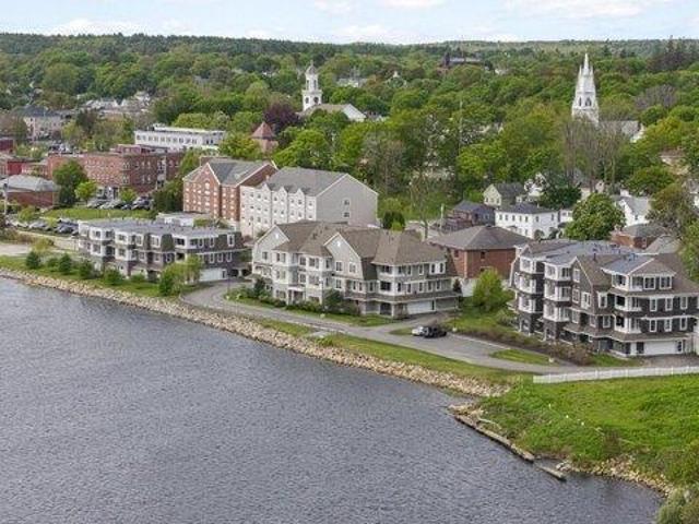 Condo for sale in Bath Condo for sale in Bath