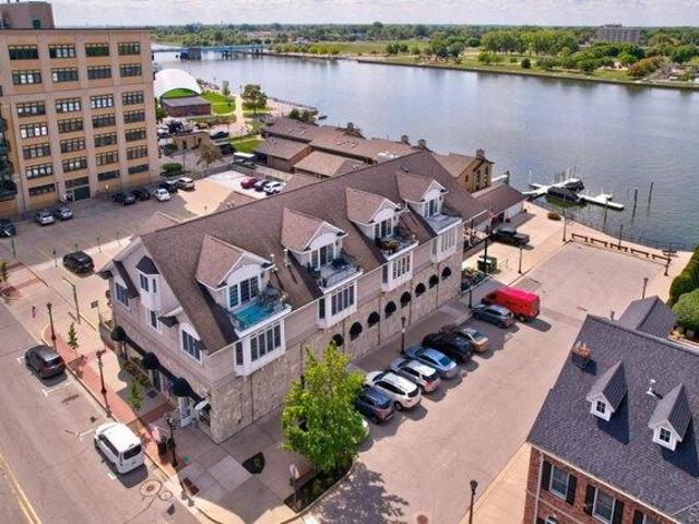 Condo for sale in Bay City, Michigan
