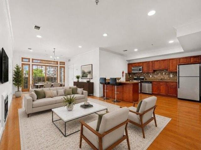 Condo for sale in Hudson, New Jersey