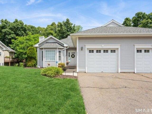 Condo for sale in Beacon Falls, Connecticut