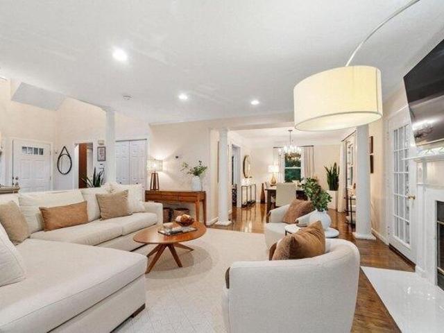 House for sale in Bedford, Middlesex County