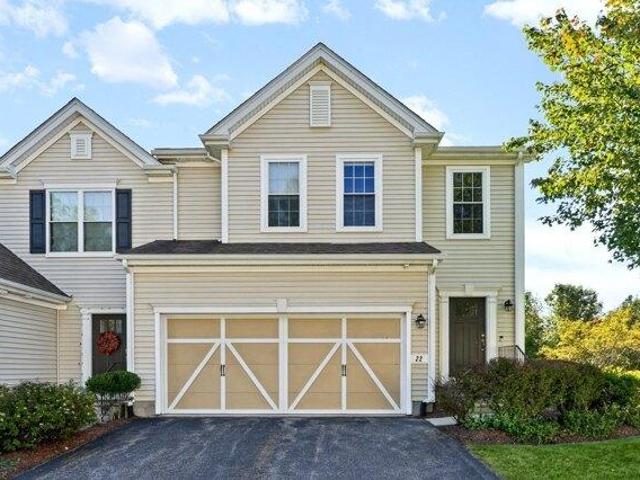 Condo for sale in Hartwell Farms, Bedford