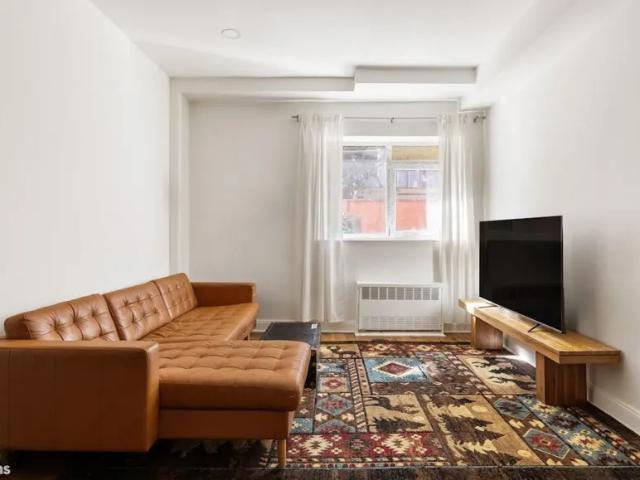 Apartment for sale in Arverne, New York