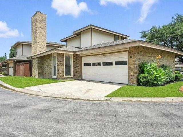 House for sale in Bedford, Texas
