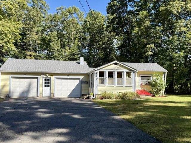 House for sale in Belchertown, Hampshire County