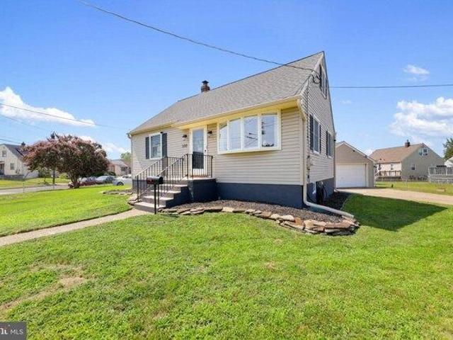 House for sale in Bellmawr, New Jersey