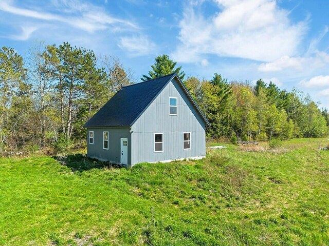 House for sale in Maine