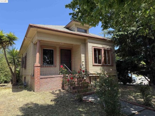 House for sale in Berkeley