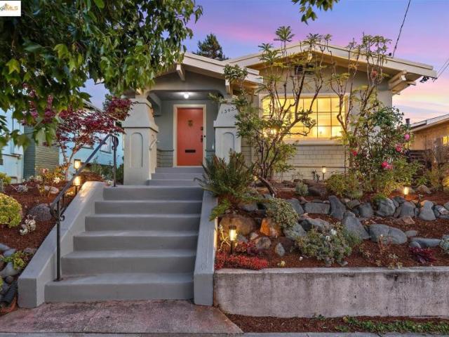 House for sale in Berkeley House for sale in Berkeley