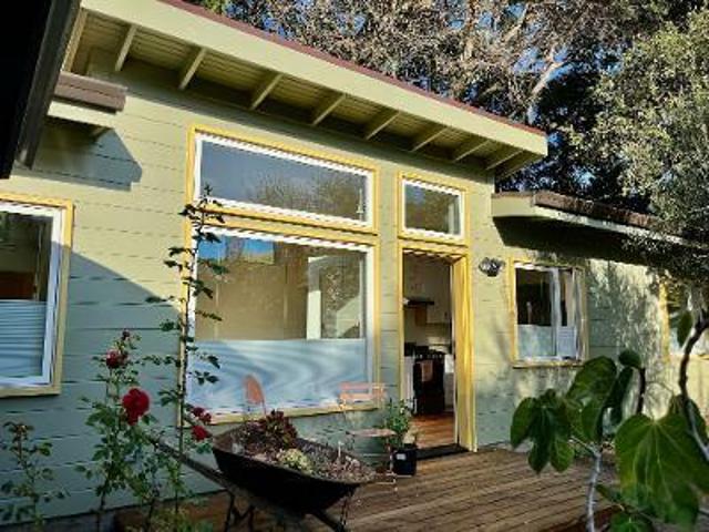 Condo for rent in Berkeley